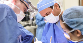 Информация для пациентов: лечение начальной меланомы (0, 1, и 2 стадии)